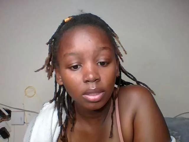 Kittygleam on BongaCams 