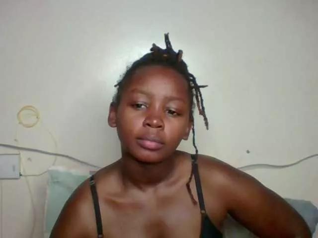 Kittygleam on BongaCams 