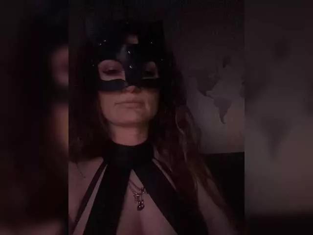 KotkoLLle4KLl on BongaCams 