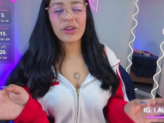 Lalalutsy-tay on BongaCams 