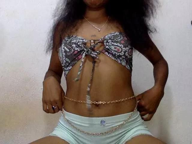 Laluna2 on BongaCams 