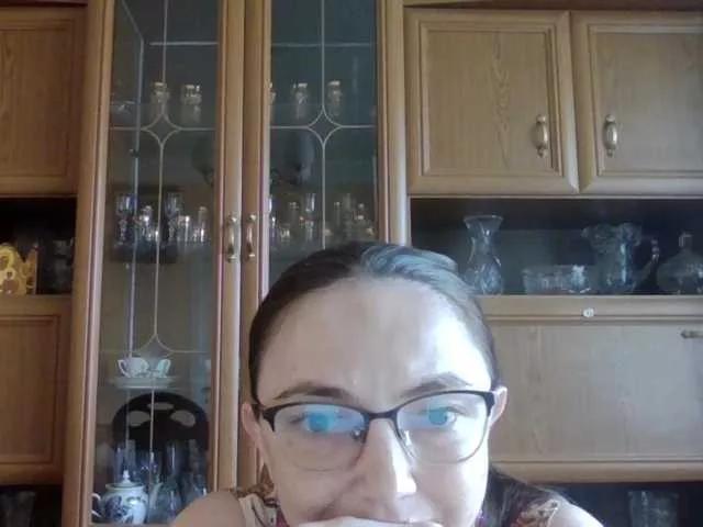 Larrisa3 on BongaCams 