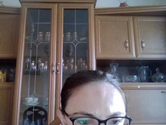 Larrisa3 on BongaCams