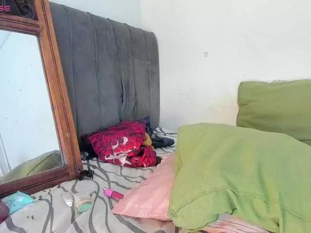latinaStepStar on BongaCams