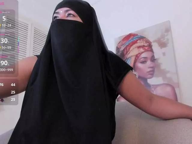 Layla-arabelle on BongaCams 