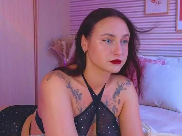 Lillii on BongaCams 