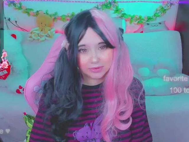 LittleKitsune on BongaCams 