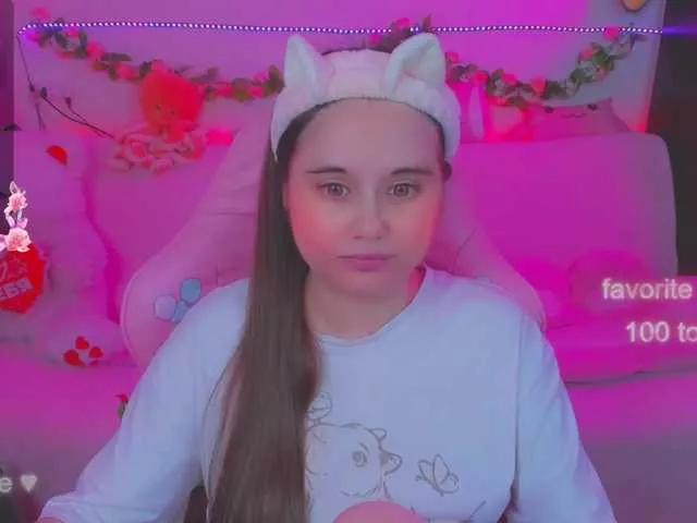 LittleKitsune on BongaCams 