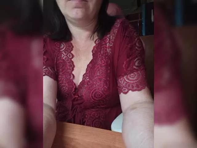 Lola18111 on BongaCams 