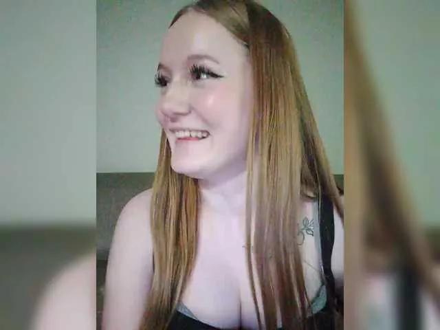LolaMin on BongaCams 