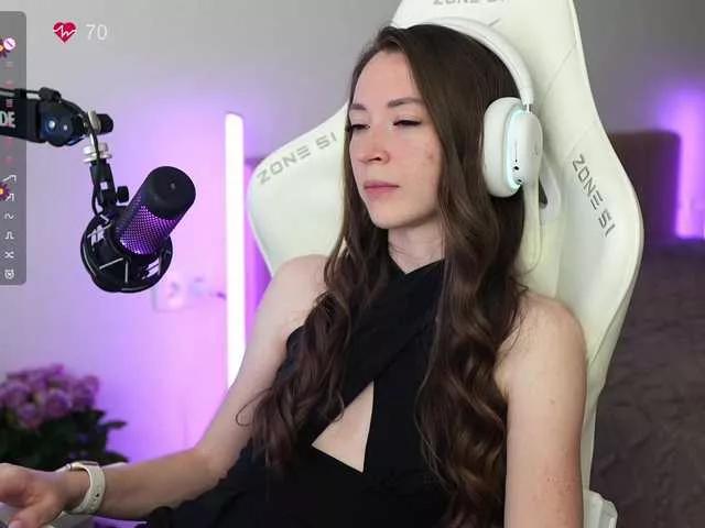 lollipop-o on BongaCams 