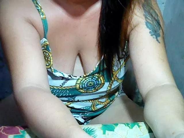 lovelylovelybabexx on BongaCams