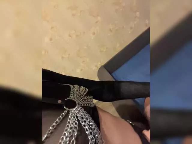 MadmenLovers on BongaCams 