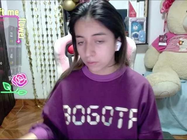 Maggie-Fox on BongaCams 