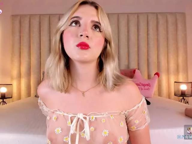 MaiaCollins on BongaCams 