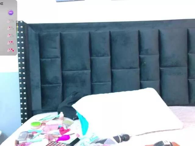 mamaneedsfun on BongaCams