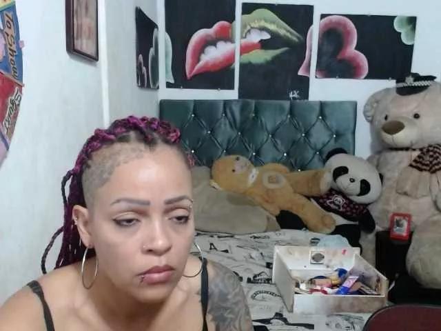 Manazahot99 on BongaCams 