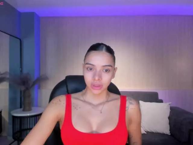 MaraRicci on BongaCams