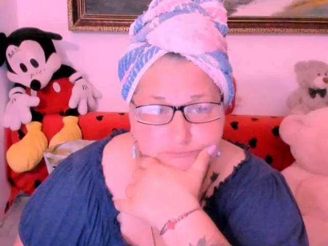 Marryaxx on BongaCams 