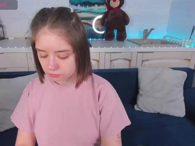 Marta-Bates on BongaCams