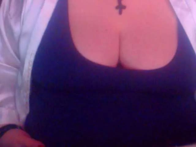 mayalove4u on BongaCams 