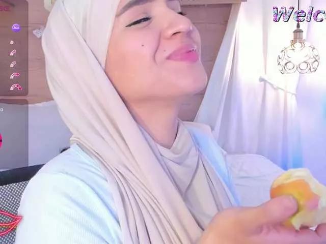 meenacute on BongaCams 