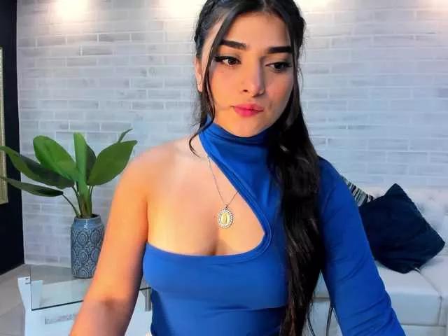MiaaDavis on BongaCams 