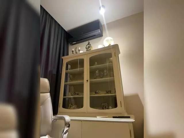 MiaCherry7 on BongaCams