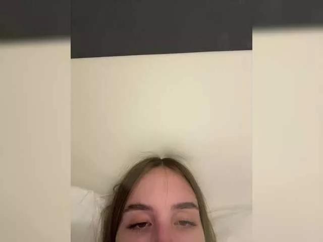 Milkaff- on BongaCams