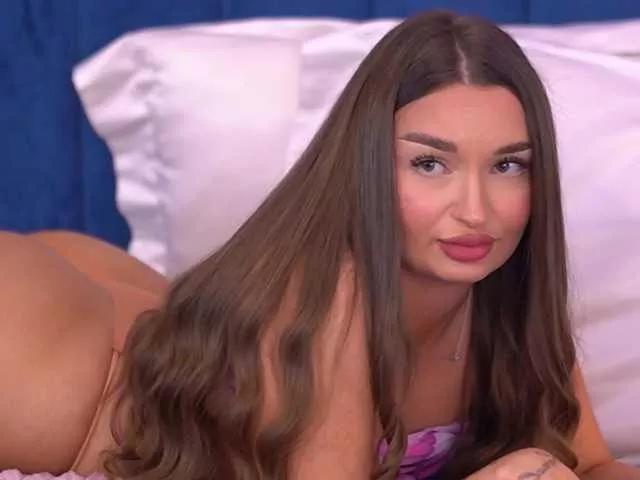 MillaSerene on BongaCams
