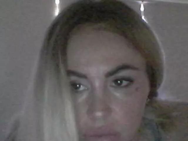 Millisa13 on BongaCams 