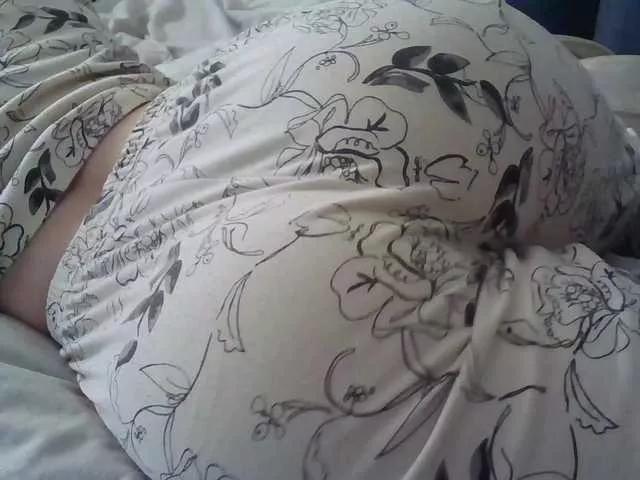 MiniMilfa on BongaCams 