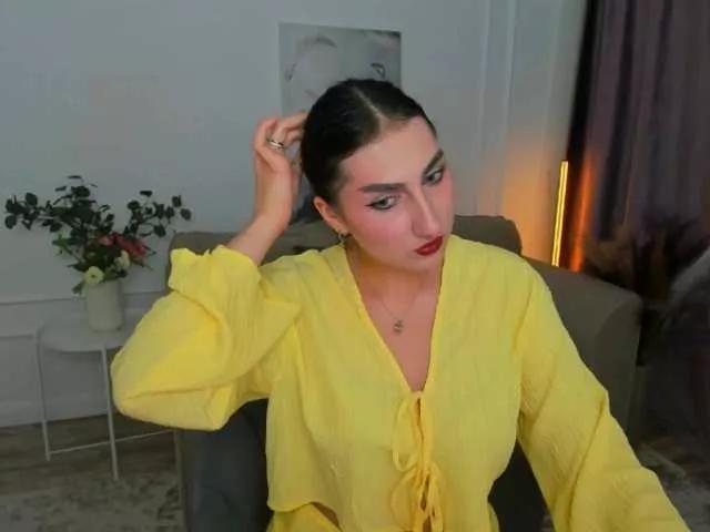 MirrorOfHeart on BongaCams 