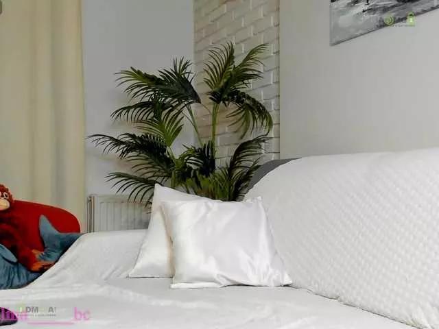 Miss-Boo on BongaCams 