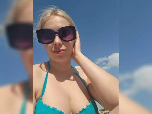 Miss-Mikki on BongaCams 