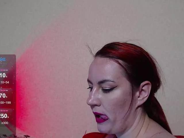 missEllaElla on BongaCams 