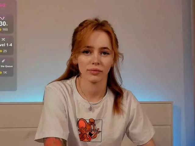 MissRedFox on BongaCams 