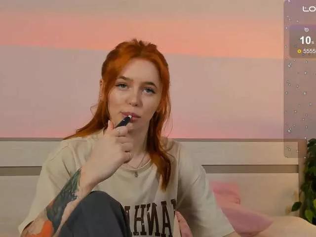 MissRedFox on BongaCams