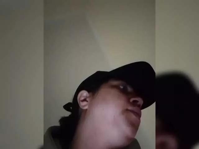 Mmmmmya on BongaCams