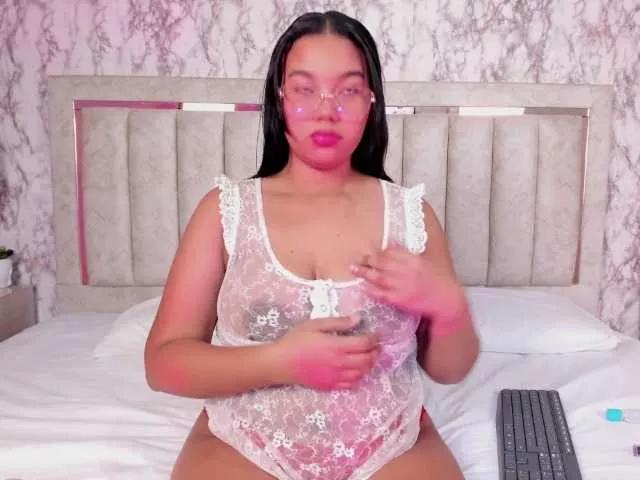 MonicaTorres on BongaCams