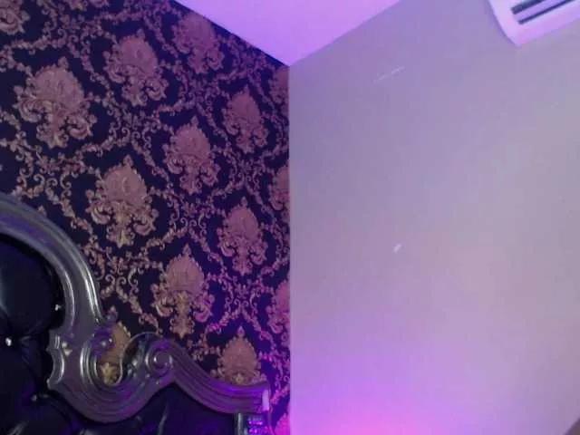 NaiaGils on BongaCams 