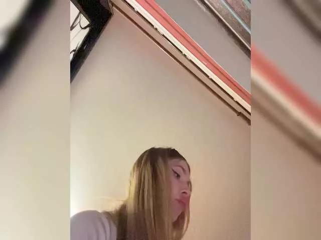 Natalymoodhot on BongaCams