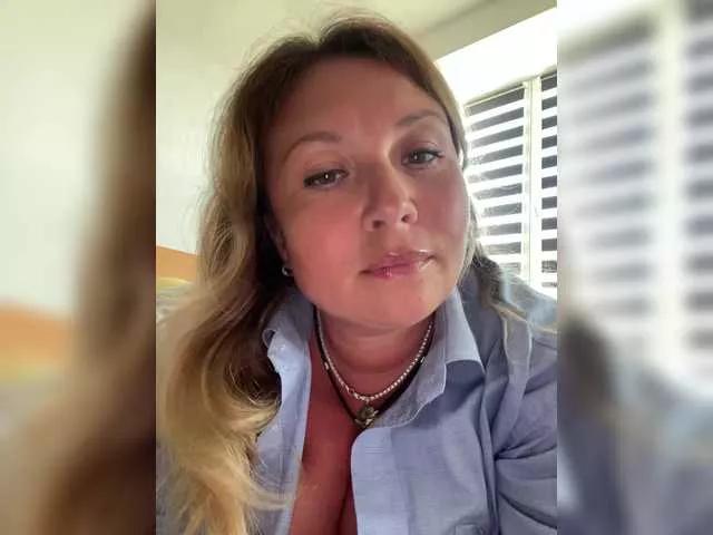 NERVOMOTINA on BongaCams