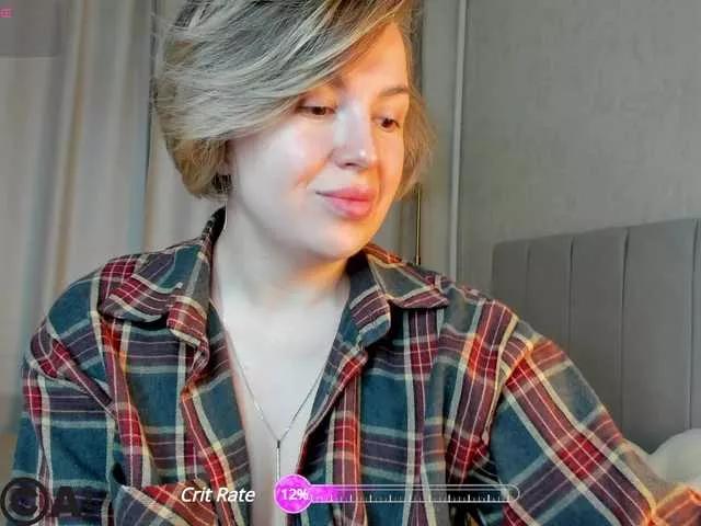 Nikki-Kai on BongaCams 
