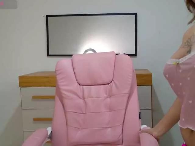 ninapego on BongaCams