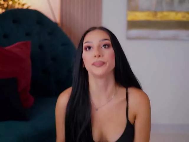 NinnaVoss on BongaCams 
