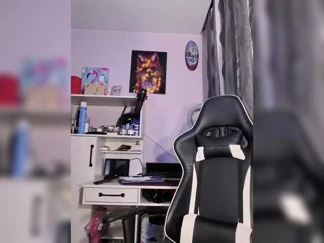 Paratrax on BongaCams 