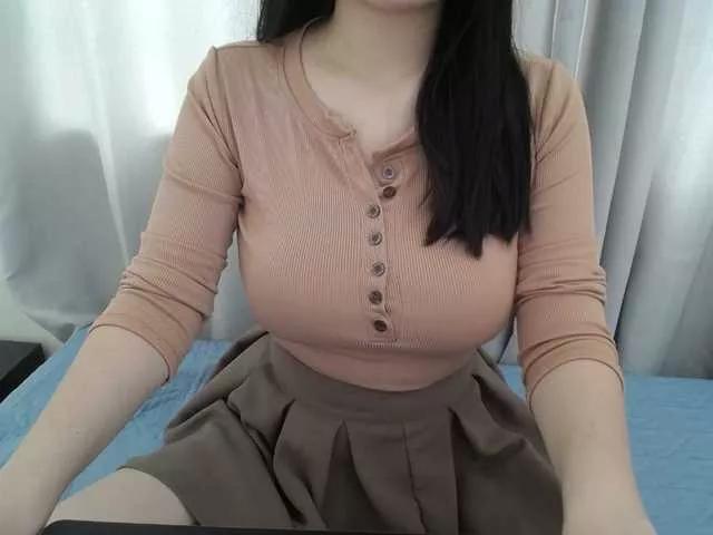 QueenHot92 on BongaCams 