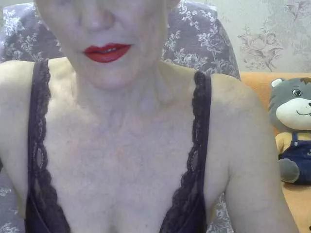 Red-Rose-777 on BongaCams