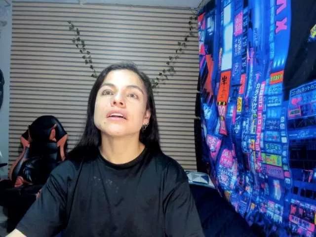 rosse2504 on BongaCams 